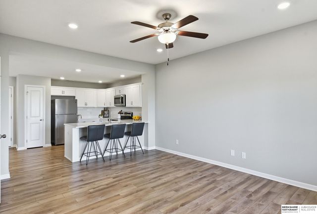 2219 N Aaron Way, Fremont, NE 68025