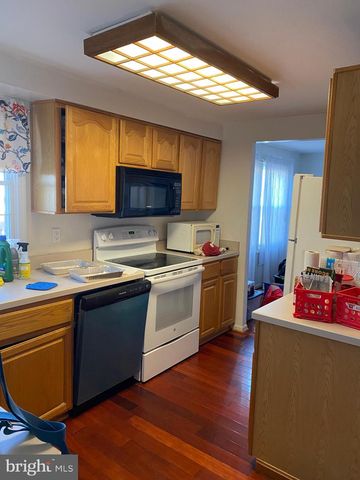 12656 MAGNA CARTA RD, Herndon, VA 20171