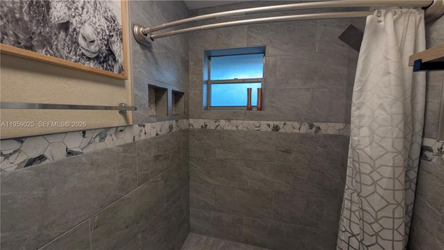 19374 NW 30th Ct, Miami Gardens, FL 33056