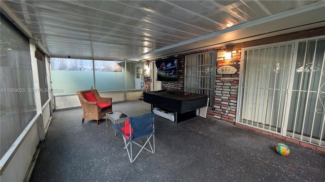 19374 NW 30th Ct, Miami Gardens, FL 33056