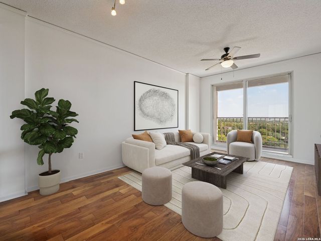1 Towers Park Ln Apt 1004, San Antonio, TX 78209