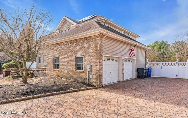 1573 Country Club Lane, Toms River, NJ 08753