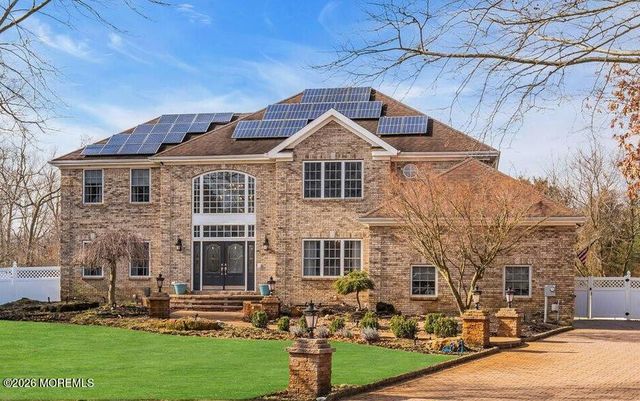 1573 Country Club Lane, Toms River, NJ 08753