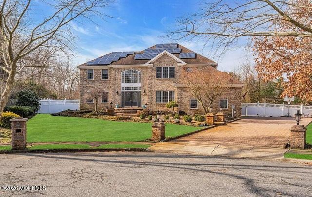 1573 Country Club Lane, Toms River, NJ 08753