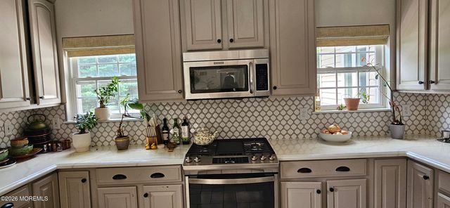 1573 Country Club Lane, Toms River, NJ 08753