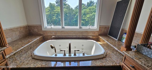 1573 Country Club Lane, Toms River, NJ 08753