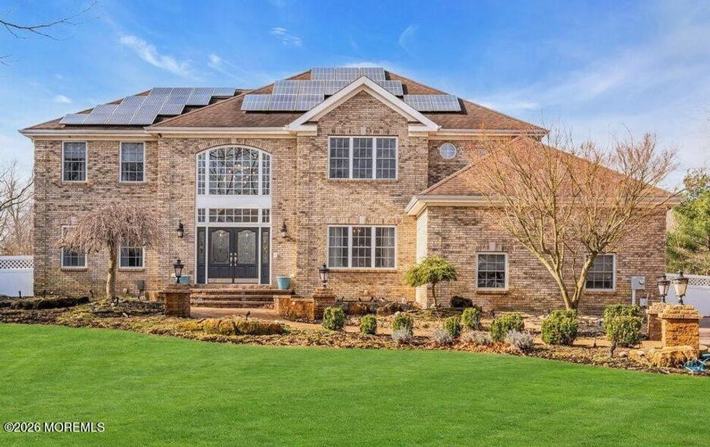 1573 Country Club Lane, Toms River, NJ 08753
