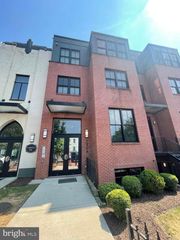 1209 G ST SE #2, Washington, DC 20003