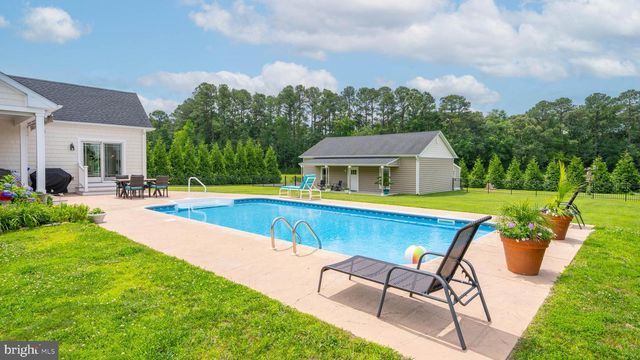 22136 WATERVIEW RD, Lewes, DE 19958