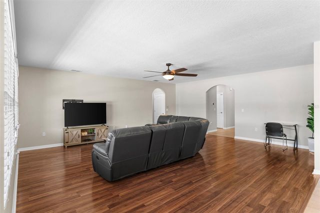 5771 MARSH LANDING DRIVE, Winter Haven, FL 33881