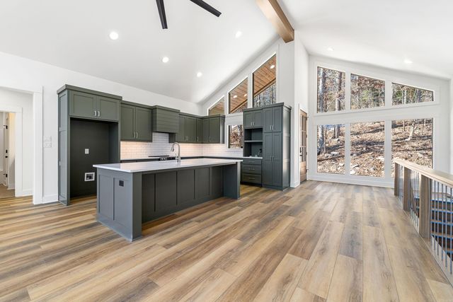 80 Stone Circle, Greers Ferry, AR 72067