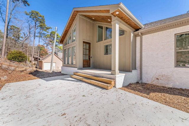 80 Stone Circle, Greers Ferry, AR 72067