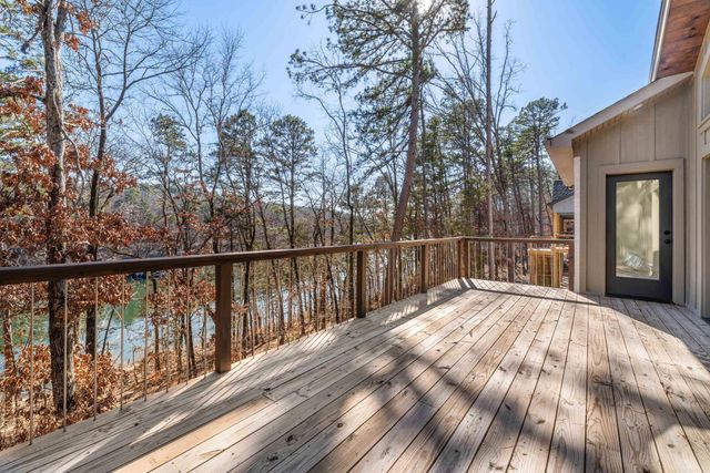 80 Stone Circle, Greers Ferry, AR 72067