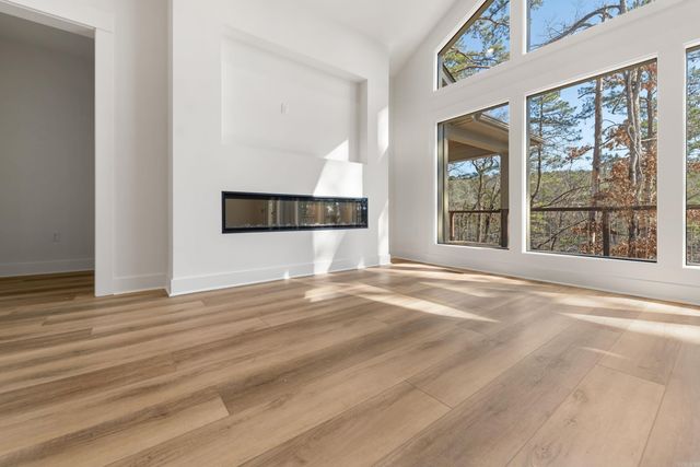 80 Stone Circle, Greers Ferry, AR 72067