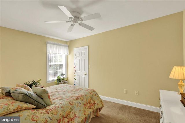 111 DAY LILY DR, Sinking Spring, PA 19608