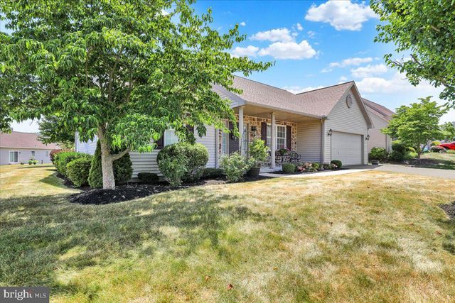 111 DAY LILY DR, Sinking Spring, PA 19608