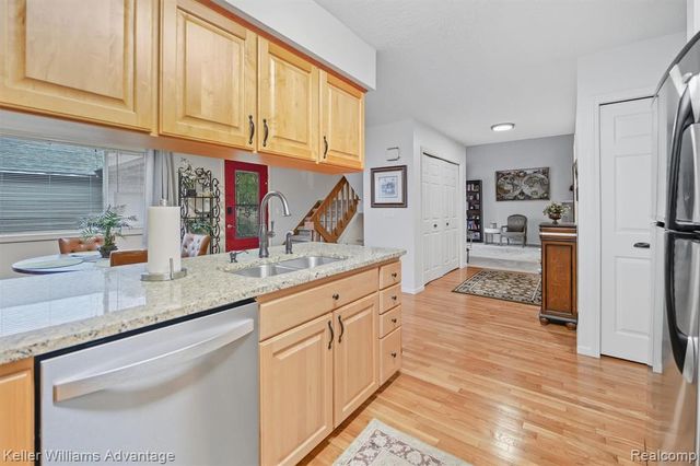 2819 Monte Vista, Brighton, MI 48114