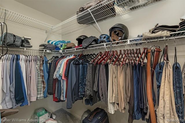 2819 Monte Vista, Brighton, MI 48114