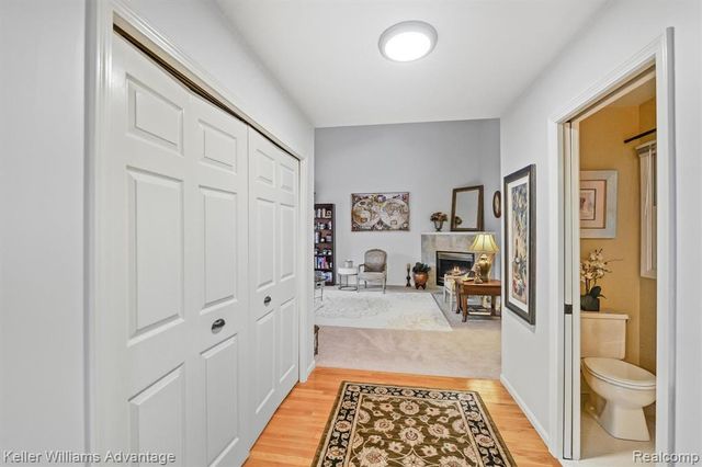 2819 Monte Vista, Brighton, MI 48114