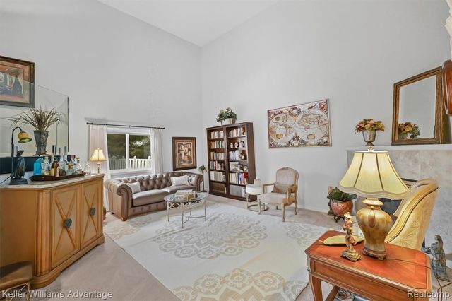 2819 Monte Vista, Brighton, MI 48114