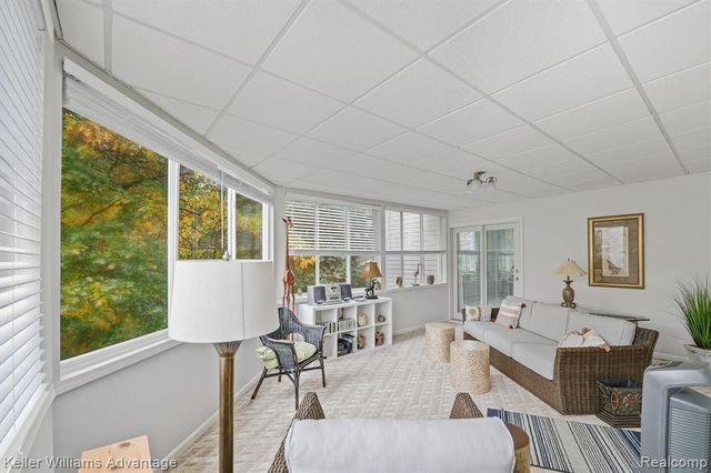 2819 Monte Vista, Brighton, MI 48114