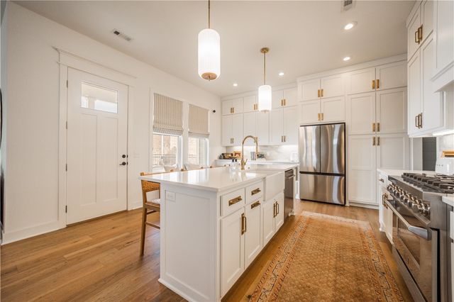 5412 Hackett Street, Johnson, AR 72762