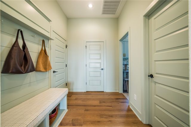 5412 Hackett Street, Johnson, AR 72762