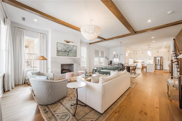 5412 Hackett Street, Johnson, AR 72762