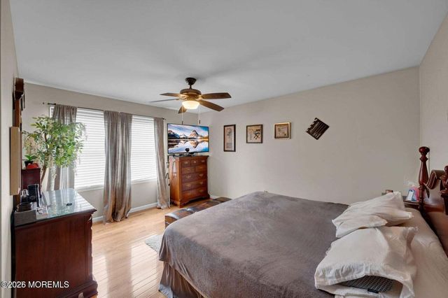 40 Wood Street, Keansburg, NJ 07734