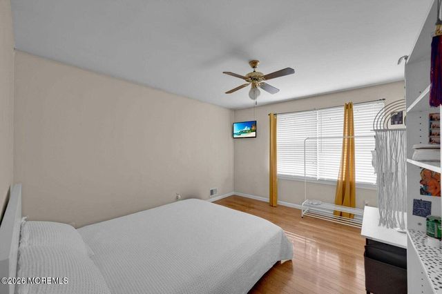 40 Wood Street, Keansburg, NJ 07734