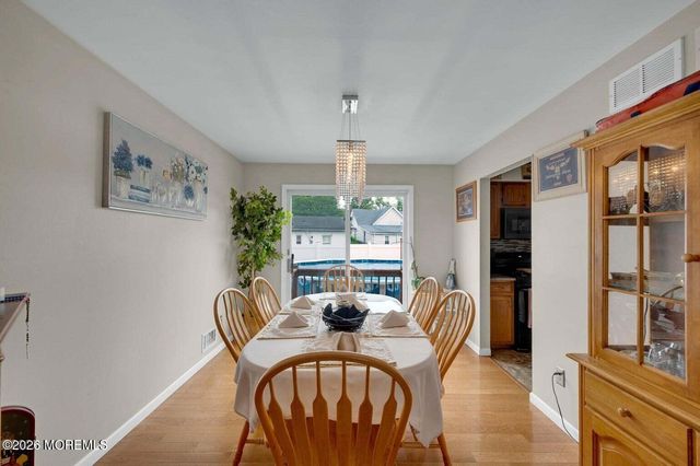 40 Wood Street, Keansburg, NJ 07734