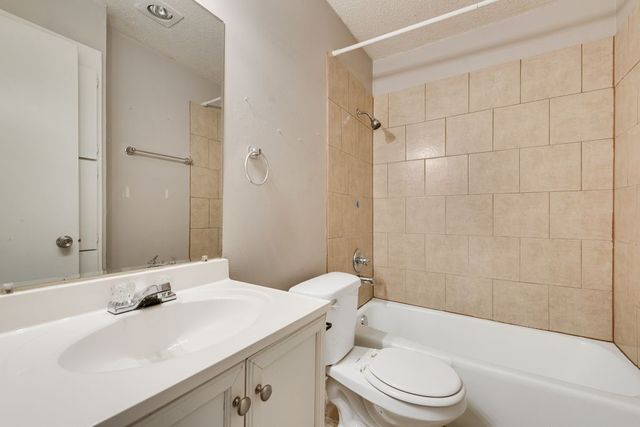 1621 Lee Street, Kaufman, TX 75142