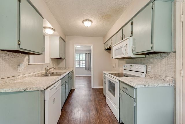 1621 Lee Street, Kaufman, TX 75142