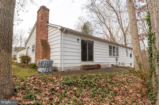 2 GRAHAM CT, Newark, DE 19711