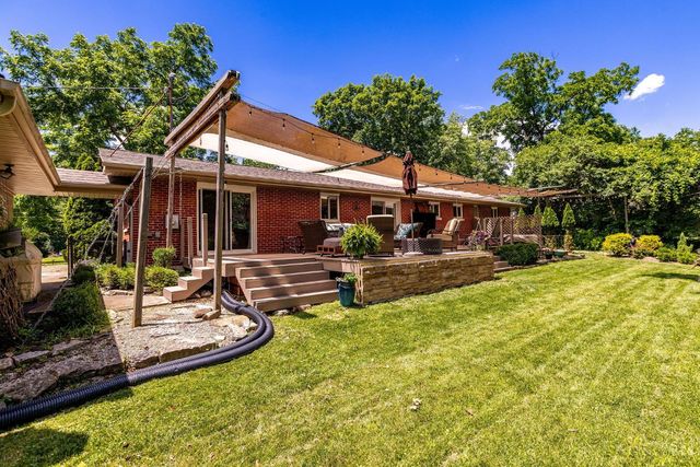 1001 Cedar Drive, Oxford, OH 45056