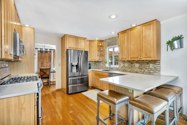 1001 Cedar Drive, Oxford, OH 45056