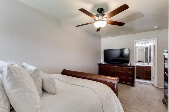 4272 E JASPER Drive, Gilbert, AZ 85296