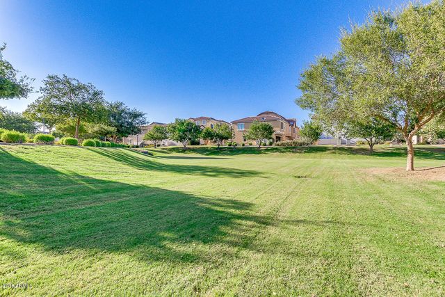 4272 E JASPER Drive, Gilbert, AZ 85296