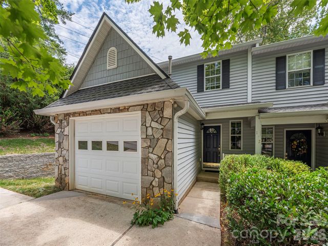 1 Willoughby Run Drive, Asheville, NC 28803