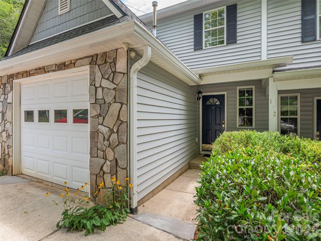 1 Willoughby Run Drive, Asheville, NC 28803