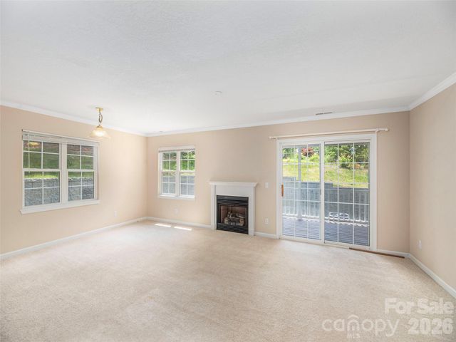 1 Willoughby Run Drive, Asheville, NC 28803