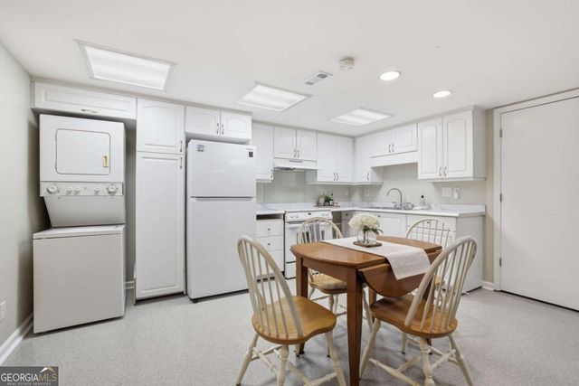 4602 Warrior Trail SW, Lilburn, GA 30047
