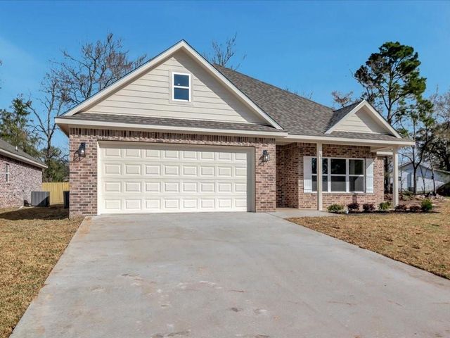 106 Saddle Brook Drive, Lufkin, TX 75904
