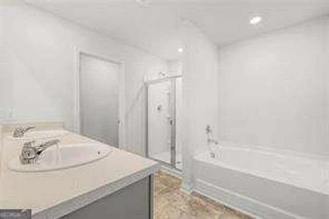 12050 Conrad Circle, Hampton, GA 30228