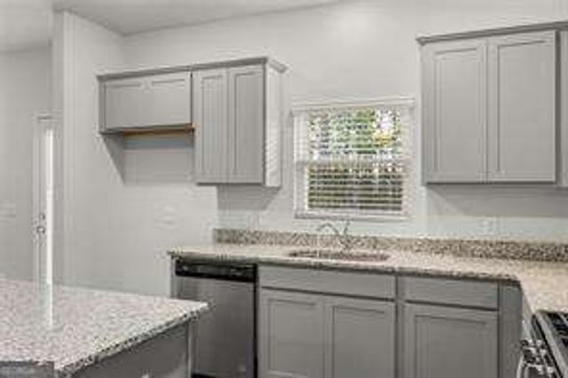 12050 Conrad Circle, Hampton, GA 30228