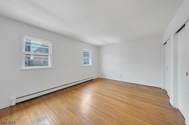 183 Devon St, Kearny Town, NJ 07032