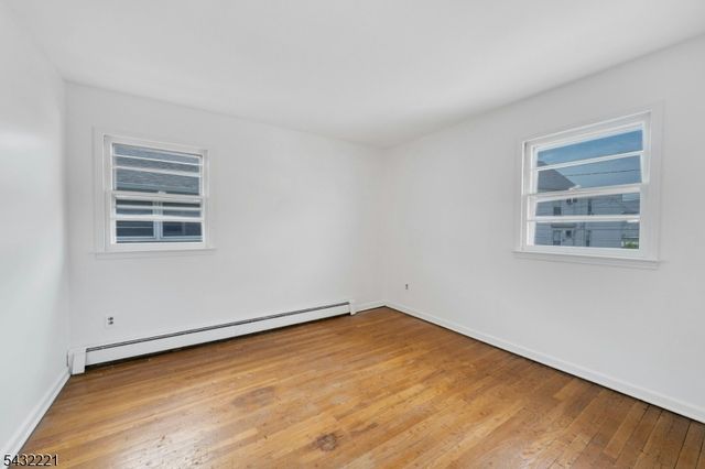 183 Devon St, Kearny Town, NJ 07032