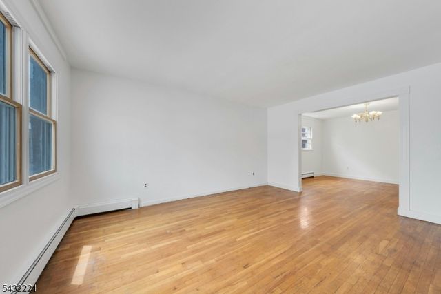 183 Devon St, Kearny Town, NJ 07032