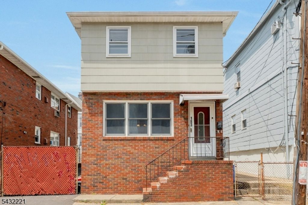 183 Devon St, Kearny Town, NJ 07032