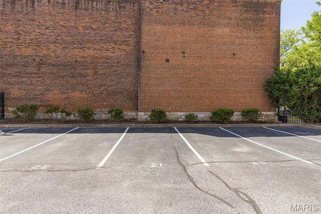 1720 Chouteau Avenue 103, St Louis, MO 63103